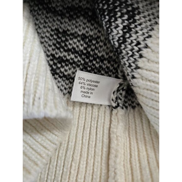 Lane Bryant 14/16 Black & White Geometric Pattern Sweater geometric cottagecore - Picture 6 of 8